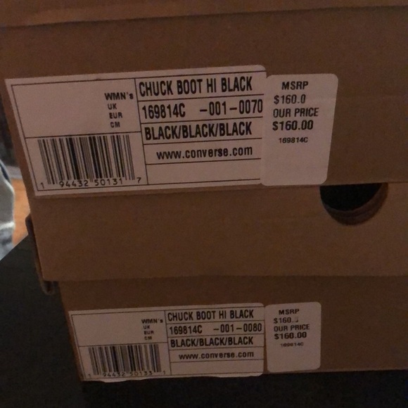 Converse NWT/ box. Flash $75 first pair - Picture 6 of 9